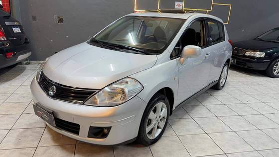 NISSAN TIIDA 1.8 SL 16V FLEX 4P AUTOMÁTICO